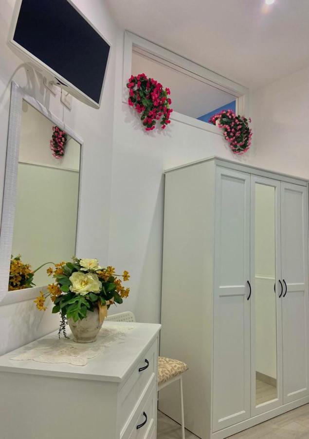 Holiday House Lual Аджерола Экстерьер фото