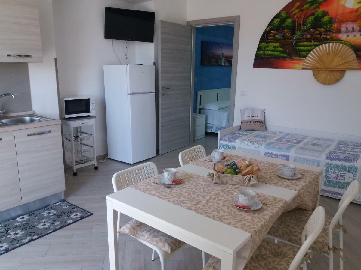 Holiday House Lual Аджерола Экстерьер фото